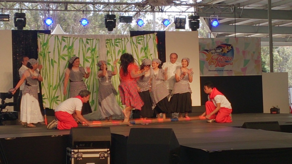 Australian Visayan and Mindanao Multicultural Dance Group Performs at Fiesta Kultura 2014